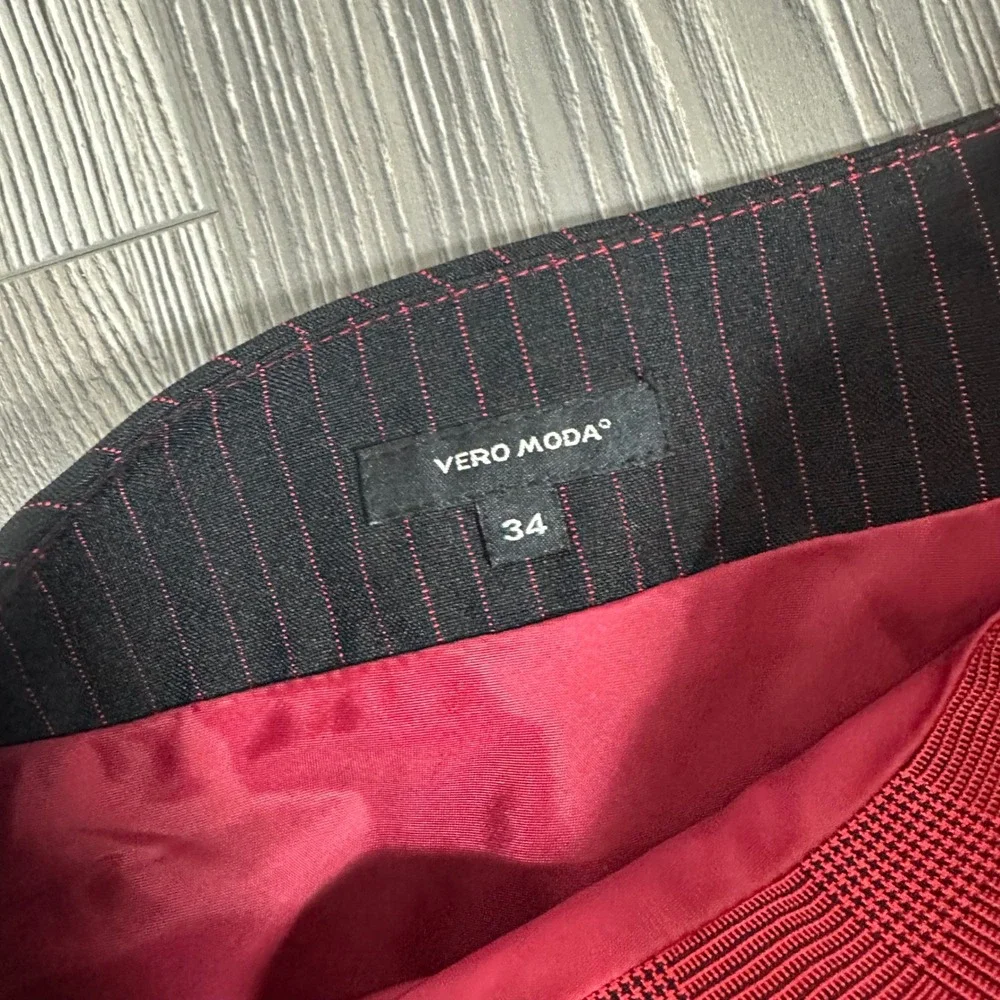 Vero Moda Red Black Plaid Pinstripe Pencil Skirt‎ - SIZE 34 Edgy Grunge Split